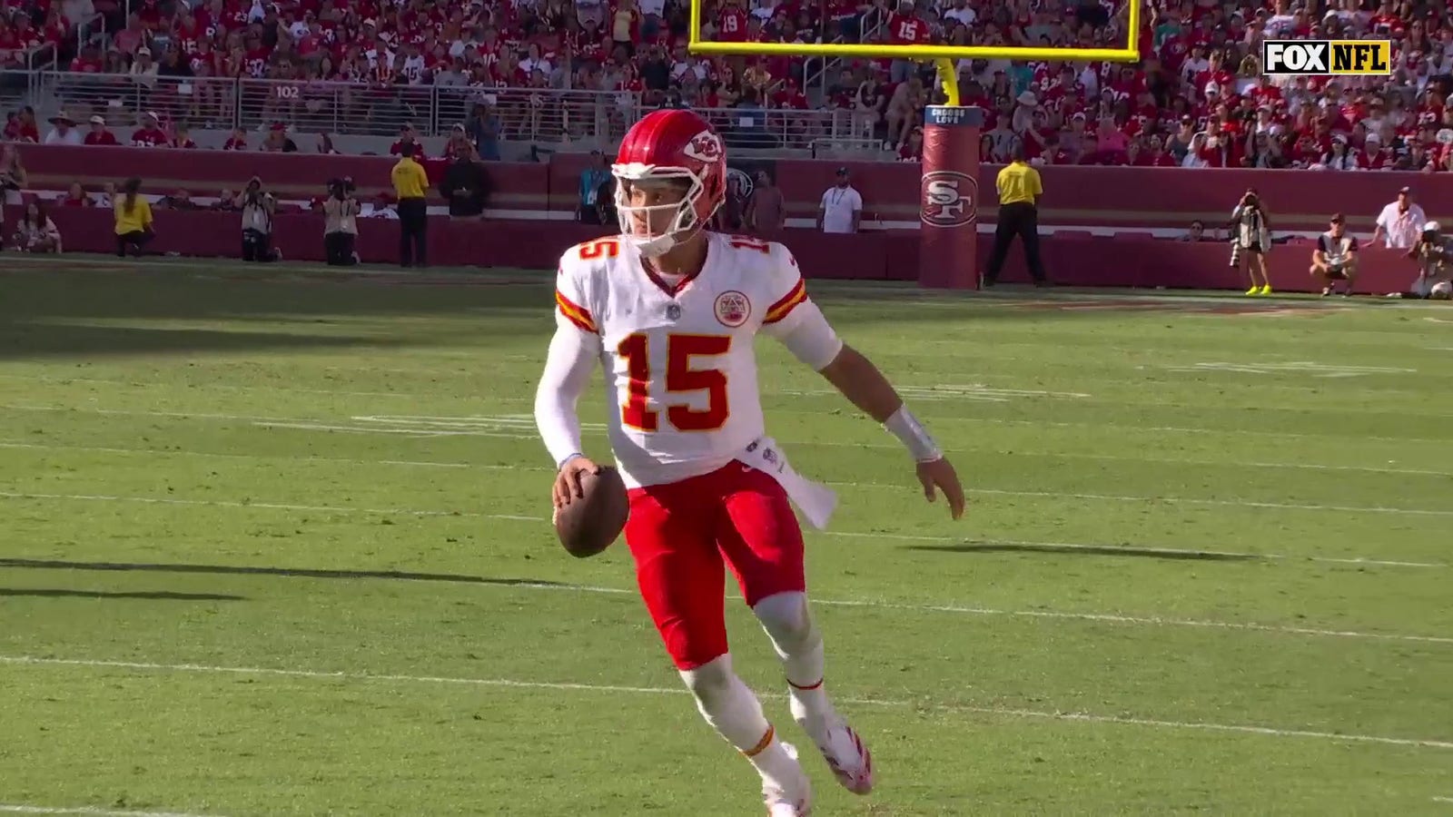 Tom Brady on Mahomes' BIG run: 'Plays to win'